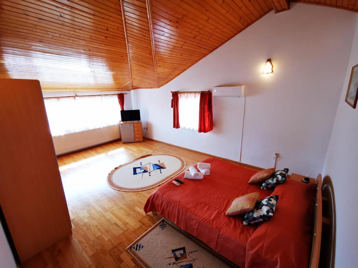 Apartamente Vila Arcadia Западен Ефорие Екстериор снимка